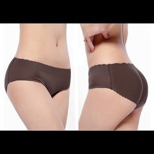 Padded shape enhancer. seamless soft & comfortable